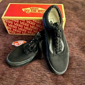 Black Old School Vans